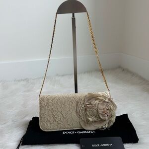 Authentic vintage lace floral beige dolce&gabbana evening chain clutch bag